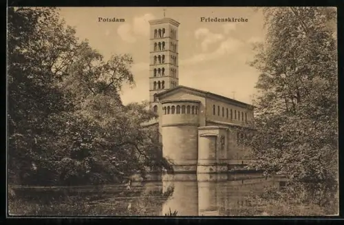 AK Potsdam, Sanssouci, Friedenskirche vom Wasser aus