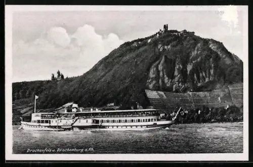AK Drachenfels und Drachenburg, Ansicht mit Dampfer, 