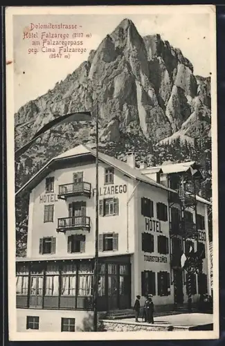 AK Falzaregopass, Hotel Falzarego gegen Cima Falzarego