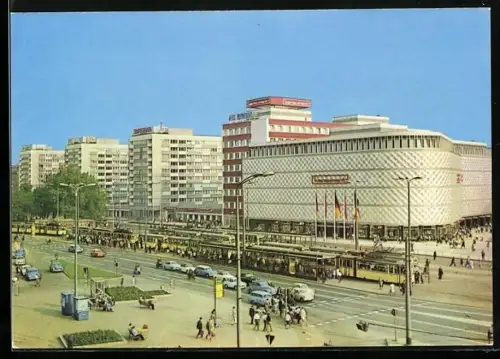 AK Leipzig, Warenhaus Konsument am Brühl mit Strassenbahn