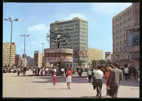 AK Berlin, Haus des Lehrers und Weltzeituhr am Alexanderplatz