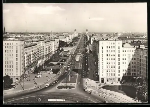 AK Berlin-Friedrichshain, Blick über die Karl Marx-Allee