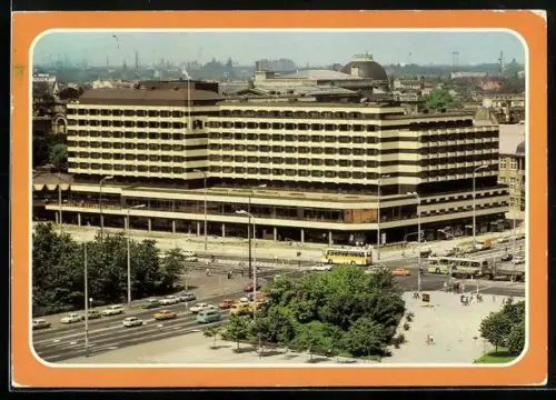 AK Berlin, Palasthotel, Trabbis, Busse