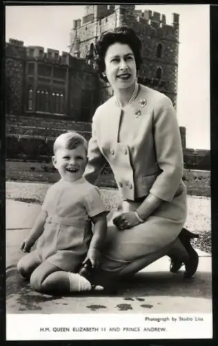 AK Queen Elizabeth II. and Prince Andrew