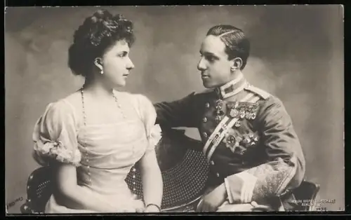 AK King and Queen of Spain