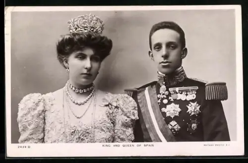 AK King and Queen of Spain