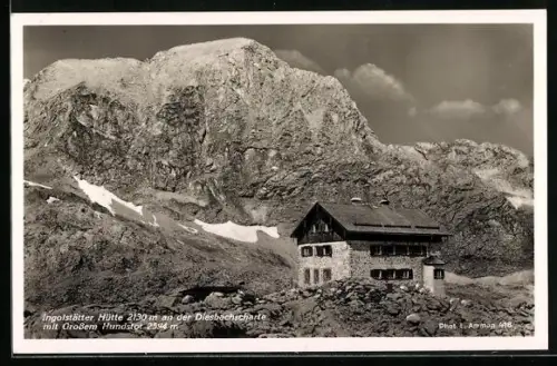 AK Ingolstädter Hütte, Berghütte an der Diesbachscharte mit Grossem Hundstot
