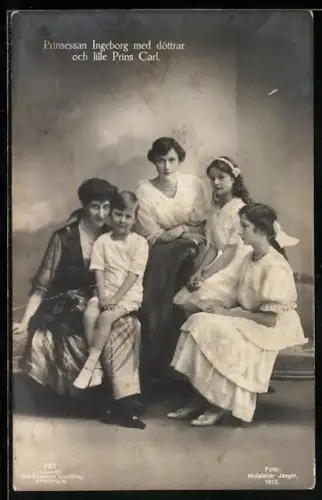 AK Prinzessin Ingeborg von Schweden mit ihren Töchtern und Prinz Carl