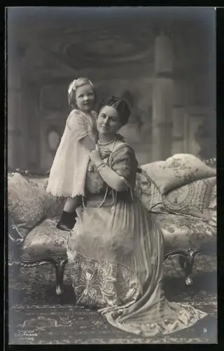 AK Königin Wilhelmina & Prinzessin Juliana von den Niederlanden