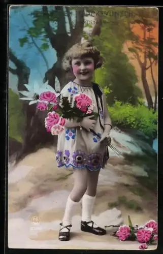 Foto-AK P. C. Paris: Mädchen im Kleid mit Blumen, Geburtstagsgruss