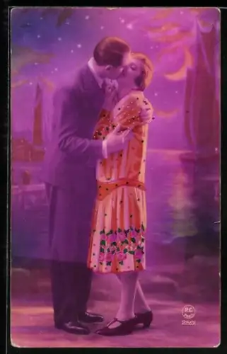 Foto-AK P. C. Paris: Liebespaar küsst sich bei Monschein