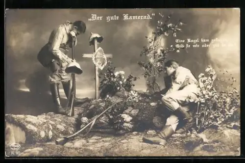 Foto-AK Amag Nr. K 92: Zwei Soldaten am Grab eines gefallenen Kameraden