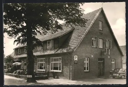 AK Hörpel /Soltau, Gast- u. Pensionshaus Zum Naturschutzpark, Inh. F. Behr, Aussenansicht von der Strasse