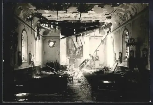 Foto-AK Bionshofen, Innenansicht der zerstörten Kirche 1916