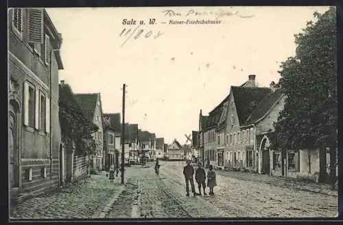 AK Sulz u. W., Kaiser Friedrichstrasse mit drei Kindern