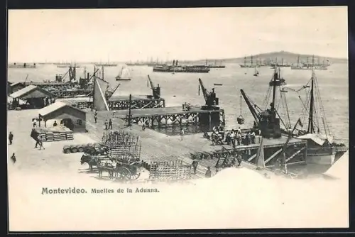 AK Montevideo, Muelles de la Aduana
