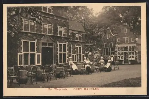 AK Haarlem, Het Weeshuis