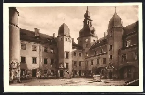 AK Cüstrin-A., Blick in den Schlosshof