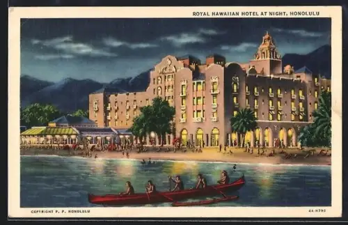 AK Honolulu, HI, Royal Hawaiian Hotel at Night
