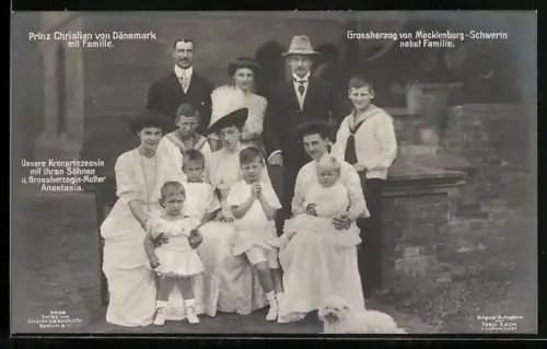 AK Grossherzog von Mecklenburg und Prinz Christian von Dänemark mit Familie
