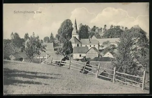 AK Schmidtheim, Eifel, Blick auf den Ort mit Kirchturm