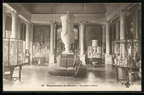 AK Manufacture de Sèvres, Porzellan