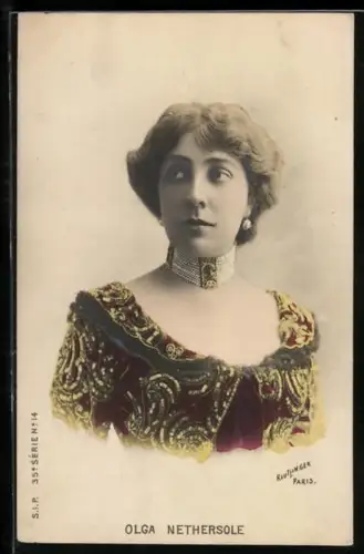 Foto-AK Atelier Reutlinger, Paris, Schauspielerin Olga Nethersole blickt in die Ferne