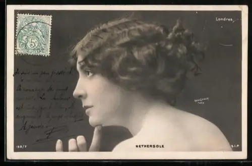 Foto-AK Atelier Reutlinger, Paris, Schauspielerin Nethersole im Profil