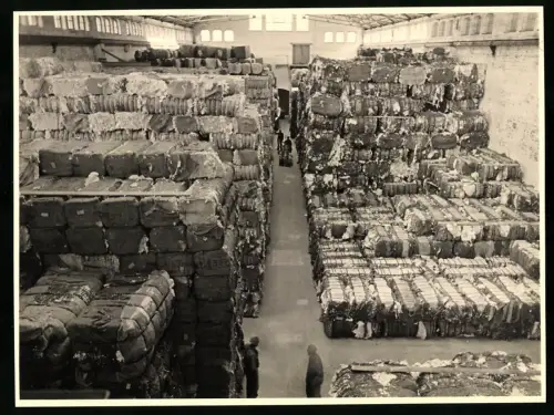 45 Fotografien Erich Bauer, Karlsruhe, Ansicht Backnang, Spinnerei J. F. Adolff AG, Ausbau des Werkes, Werkansicht