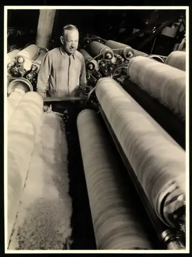 45 Fotografien Erich Bauer, Karlsruhe, Ansicht Backnang, Spinnerei J. F. Adolff AG, Ausbau des Werkes, Werkansicht