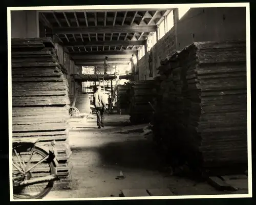 45 Fotografien Erich Bauer, Karlsruhe, Ansicht Backnang, Spinnerei J. F. Adolff AG, Ausbau des Werkes, Werkansicht