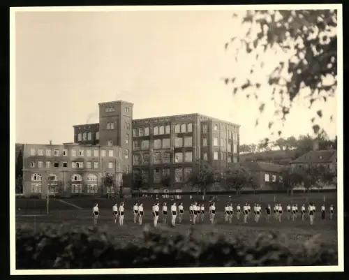 45 Fotografien Erich Bauer, Karlsruhe, Ansicht Backnang, Spinnerei J. F. Adolff AG, Ausbau des Werkes, Werkansicht
