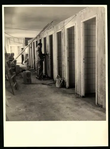 45 Fotografien Erich Bauer, Karlsruhe, Ansicht Backnang, Spinnerei J. F. Adolff AG, Ausbau des Werkes, Werkansicht