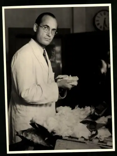 45 Fotografien Erich Bauer, Karlsruhe, Ansicht Backnang, Spinnerei J. F. Adolff AG, Ausbau des Werkes, Werkansicht