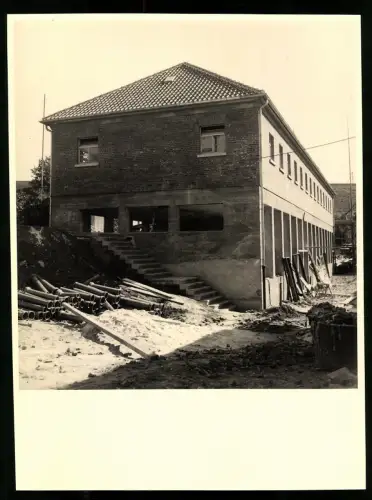 45 Fotografien Erich Bauer, Karlsruhe, Ansicht Backnang, Spinnerei J. F. Adolff AG, Ausbau des Werkes, Werkansicht