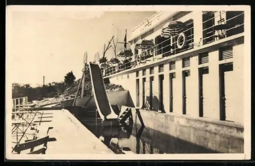 AK Fort de France, Le Lido, la Piscine et les Cabines