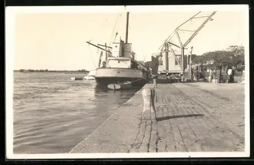 AK Mercedes, Ufer mit Boot Voladora