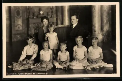 AK La Famille Grand-Ducale de Luxembourg, Grossherzogliche Familie von Luxemburg