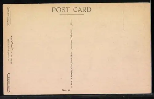 AK alter jüdischer Mann mit Pelzhut und Kneifer liest in einem Buch