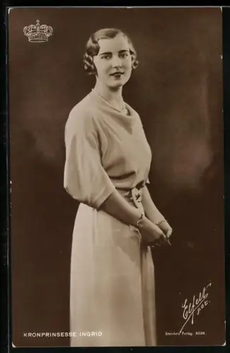 AK Kronprinsesse Ingrid von Dänemark im Abendkleid