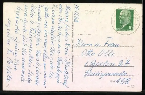 AK Berlin-Mahlsdorf, Hönower Strasse mit Lebensmittelgeschäft, VW Käfer