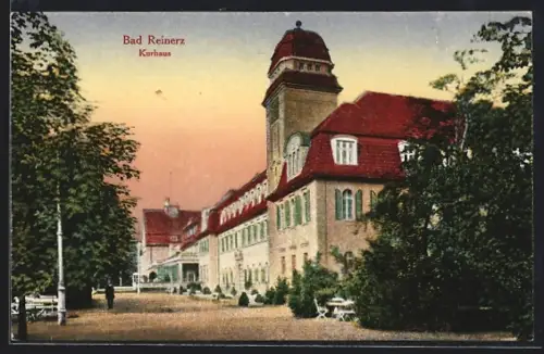 AK Bad Reinerz, Kurhaus mit Strassenpartie