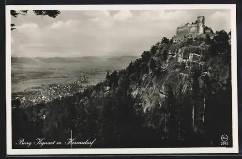 AK Hermsdorf /Riesengebirge, Teilansicht mit Burg Kynast