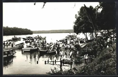 AK Pahang, Kuantan River, Boating, Fishing, and Crabbing