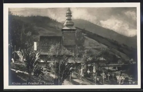 AK Toronya, Kirche und Friedhof