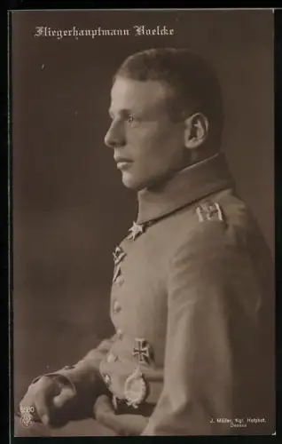 AK Fliegerhauptmann Boelcke - seitliches Porträt