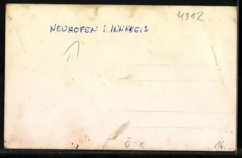 Foto-AK Neuhofen i. Innskreis, Umgestürzter Mast im Ort