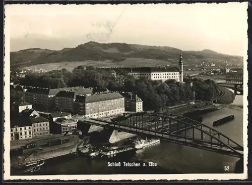 AK Tetschen a. Elbe, Schloss mit Brücke