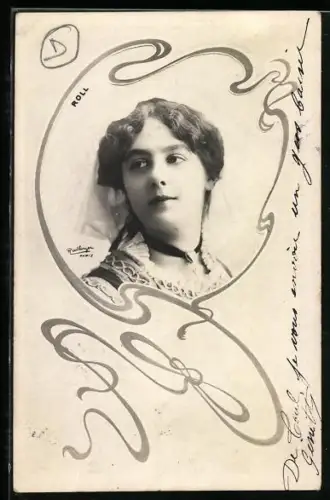 Foto-AK Atelier Reutlinger, Paris: Schauspielerin Roll mit Haube im bunten Kleid