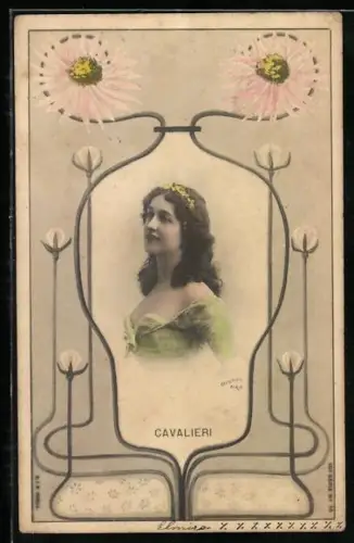 Foto-AK Atelier Reutlinger, Paris: Opernsängerin Cavalieri in tief dekolletiertem Kleid